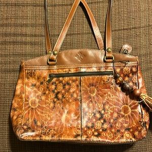 Patricia Nash 70’s Revival Poppy Handbag